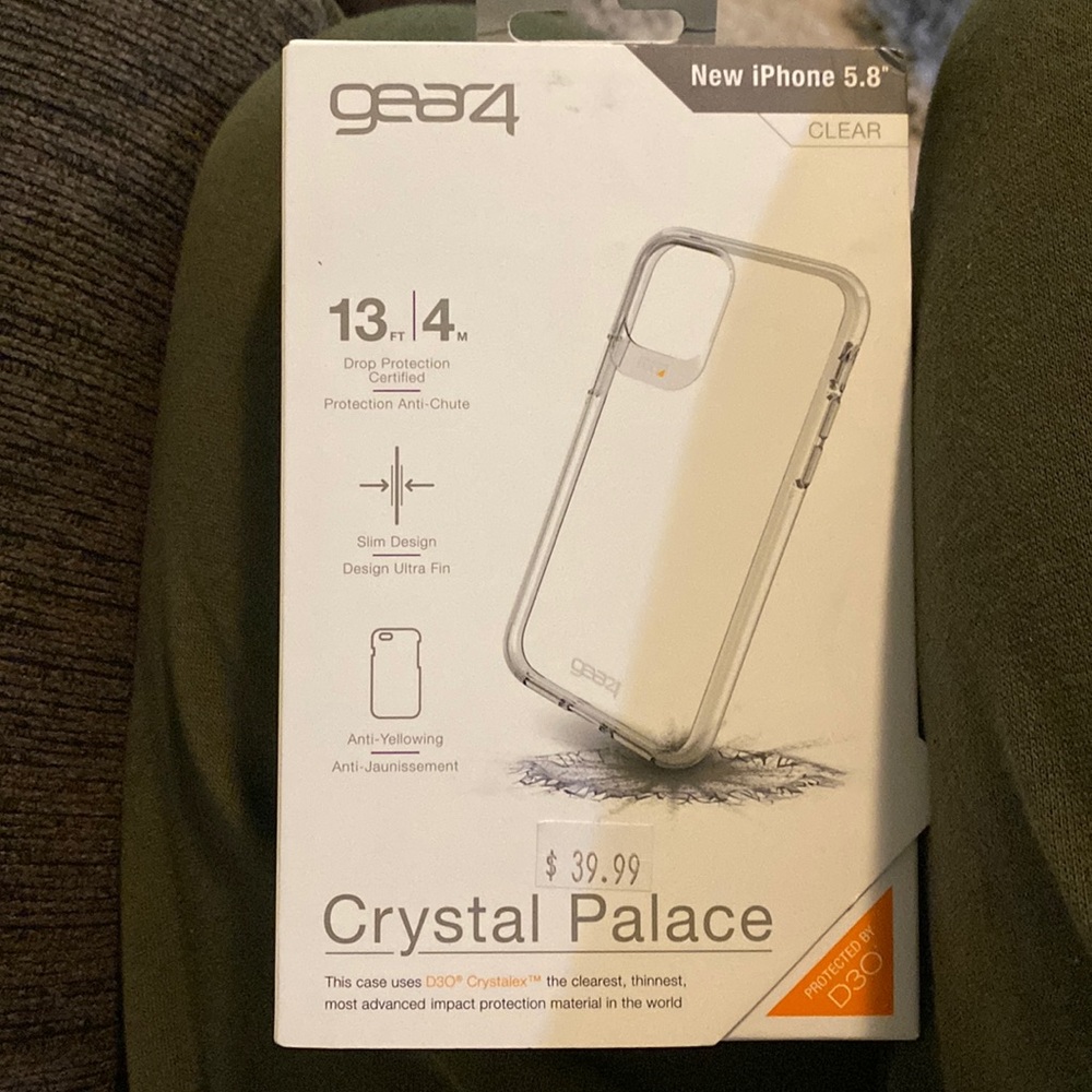 Gear4 iPhone 5.8" iPhone  Clear Crystal Palace